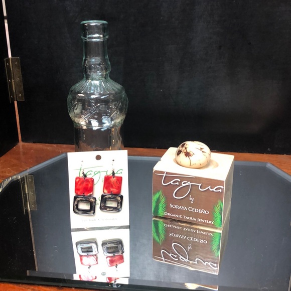 Red and black Tagua Nut Earrings - Picture 2 of 5